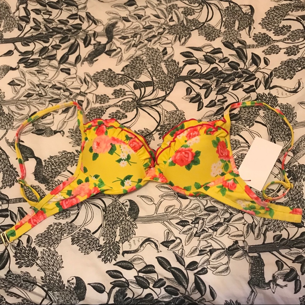 Xhilaration Floral Push Up Bikini Top With Ruffles